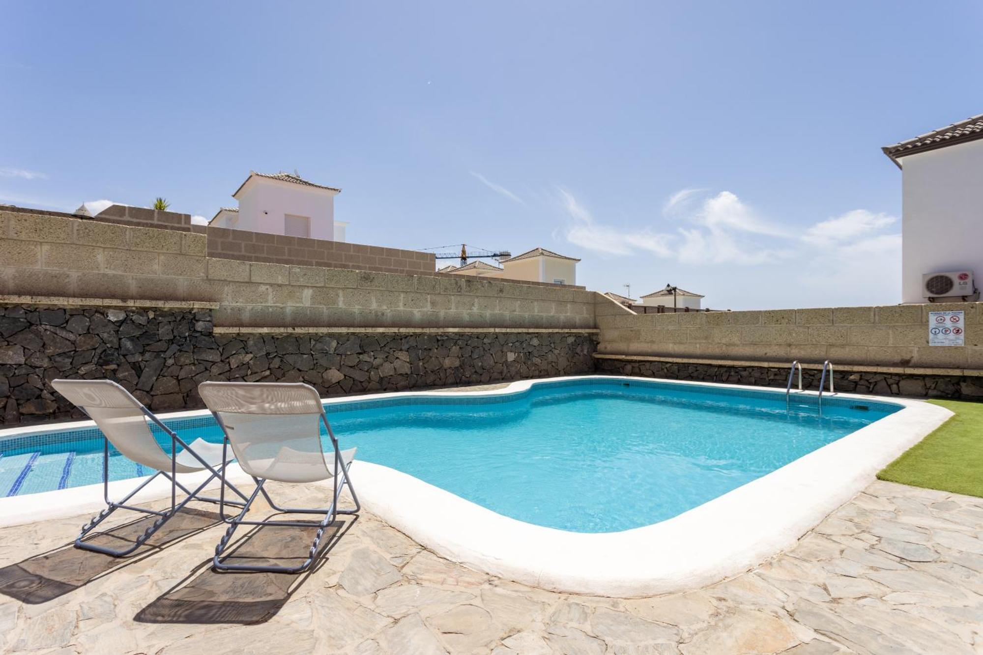 Villa Chloe Costa Adeje Tenerifesummervillas Giant Private Pool 11 Meters Long Extérieur photo