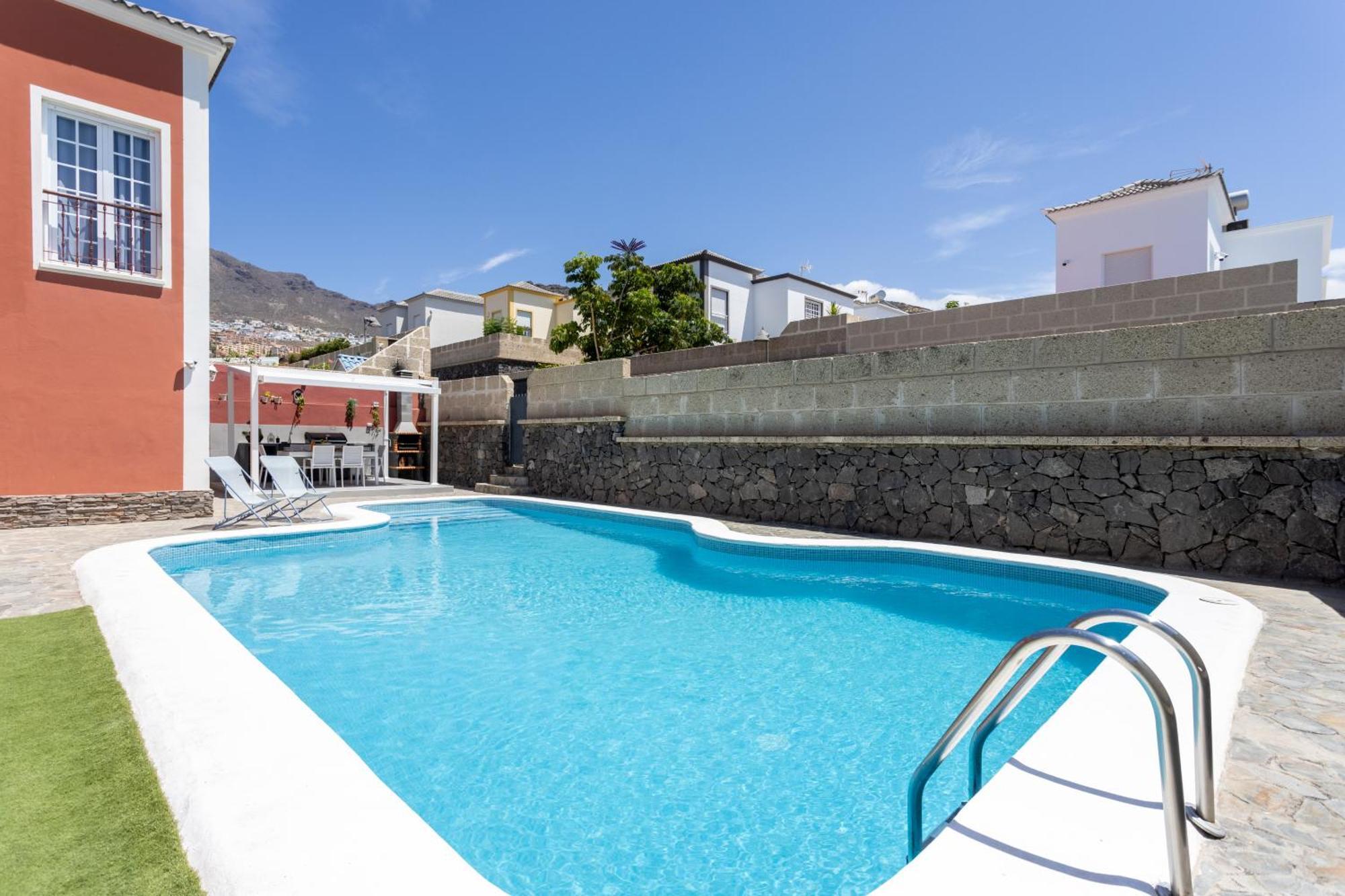 Villa Chloe Costa Adeje Tenerifesummervillas Giant Private Pool 11 Meters Long Extérieur photo